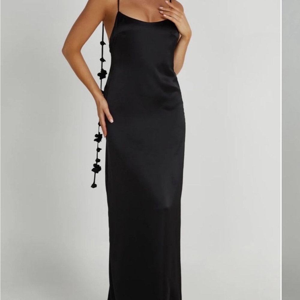 Elegant Black Evening Dress